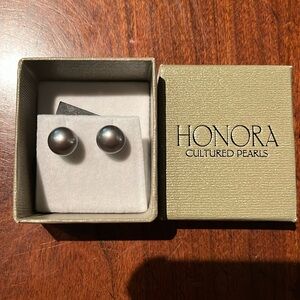 Honora Grey Pearl Stud Earrings Sterling Silver 925